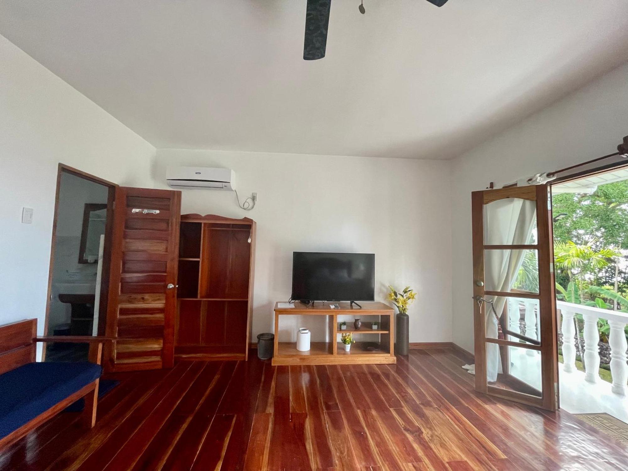 Agoho Resort Mambajao Quarto foto